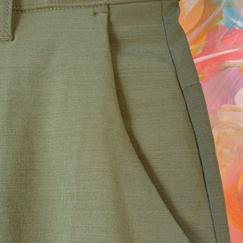 Fabletics Men’s Performance Golf Pants Stretch Olive Green Slim 32x28
